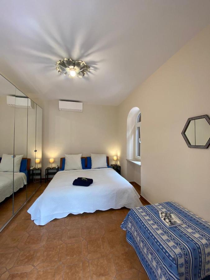 Capri Sea View Villa ภายนอก รูปภาพ