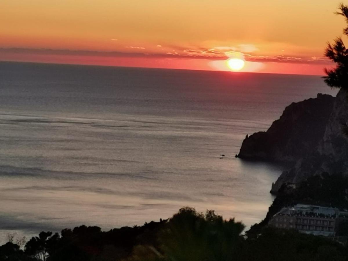 Capri Sea View Villa ภายนอก รูปภาพ
